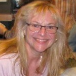 Profile Picture of Lynne Reynolds